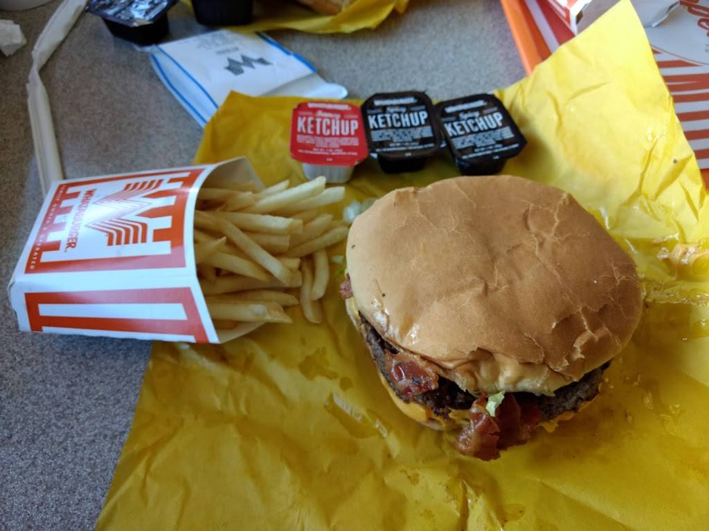 Whataburger | restaurant | 1430 W River Rd, Tucson, AZ 85704, USA | 5204079236 OR +1 520-407-9236