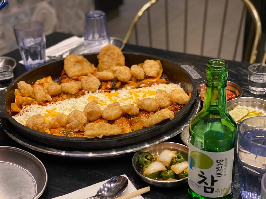 Hong Chun Cheon Cheese Dak Galbi | restaurant | 156-16 Northern Blvd, Queens, NY 11354, USA | 7188881844 OR +1 718-888-1844