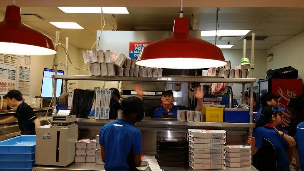 Dominos Pizza | meal delivery | 1234 S Canal St, Chicago, IL 60607, USA | 3126665900 OR +1 312-666-5900