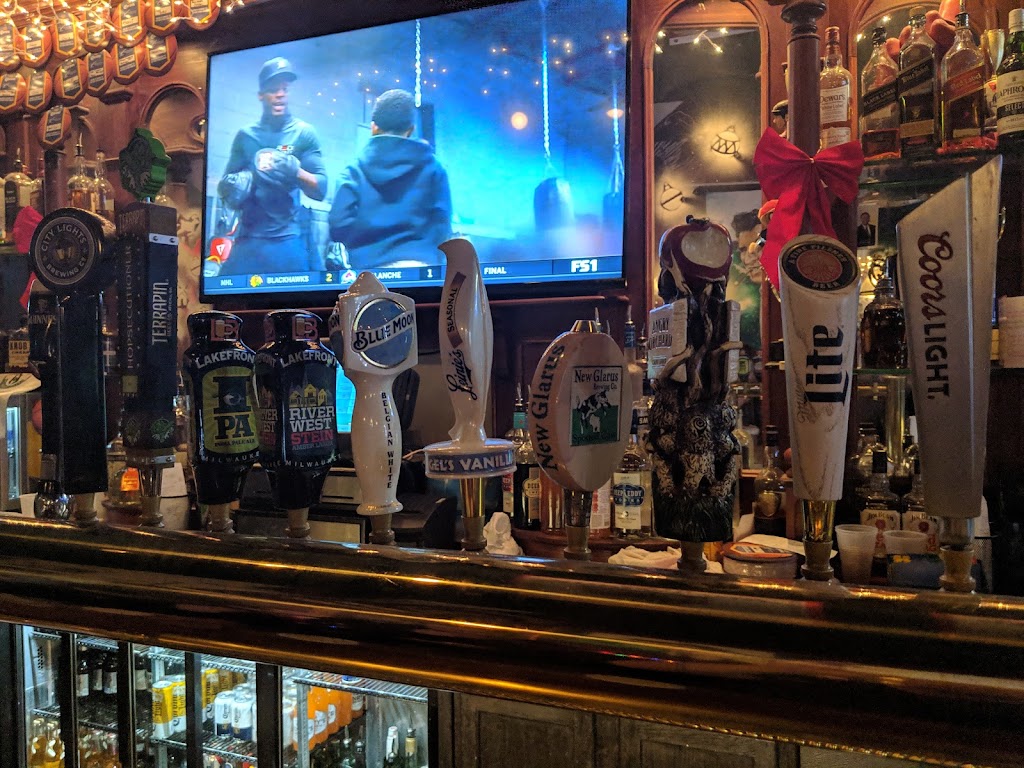 McGillycuddys | restaurant | 1135 N Water St, Milwaukee, WI 53202, USA | 4142788888 OR +1 414-278-8888