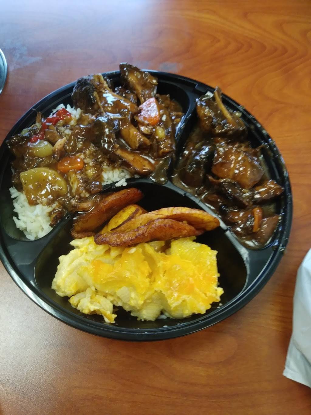 Jamaican Cafe Cuisine | restaurant | 1639 Pulaski Hwy, Bear, DE 19701, USA | 3023658303 OR +1 302-365-8303