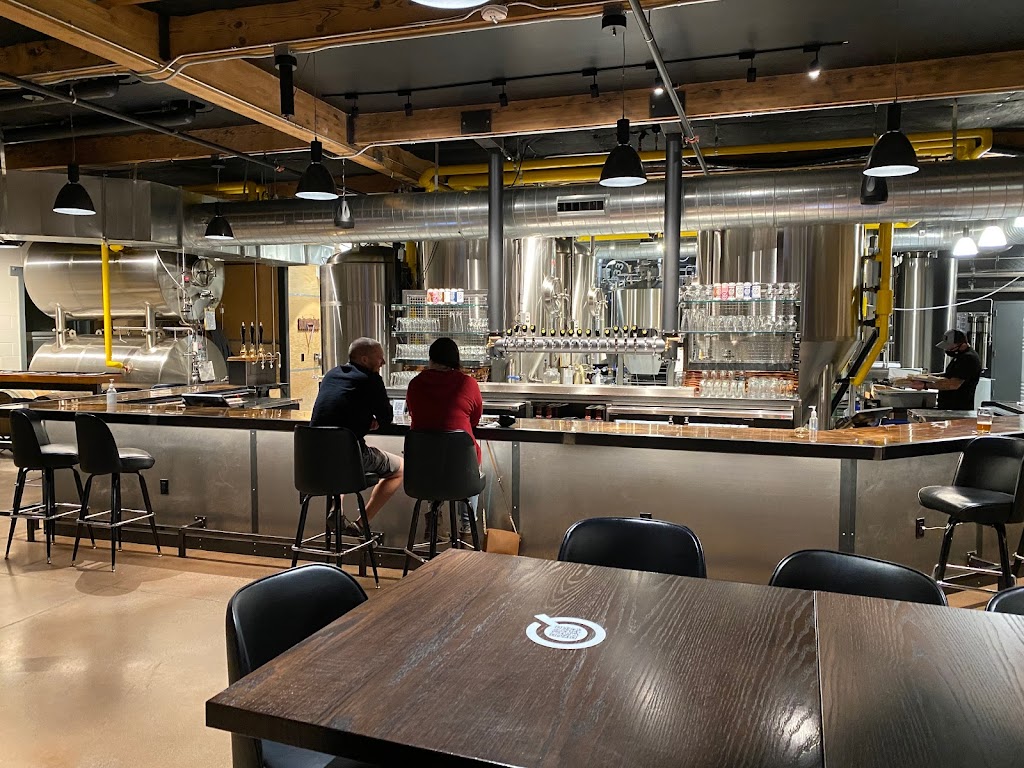 Grid City Beer Works | restaurant | 333 W 2100 S Expy, Salt Lake City, UT 84115, USA | 8019068390 OR +1 801-906-8390