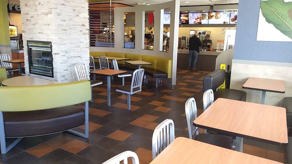 McDonalds | cafe | 771 Page Blvd, Springfield, MA 01104, USA | 4137395529 OR +1 413-739-5529