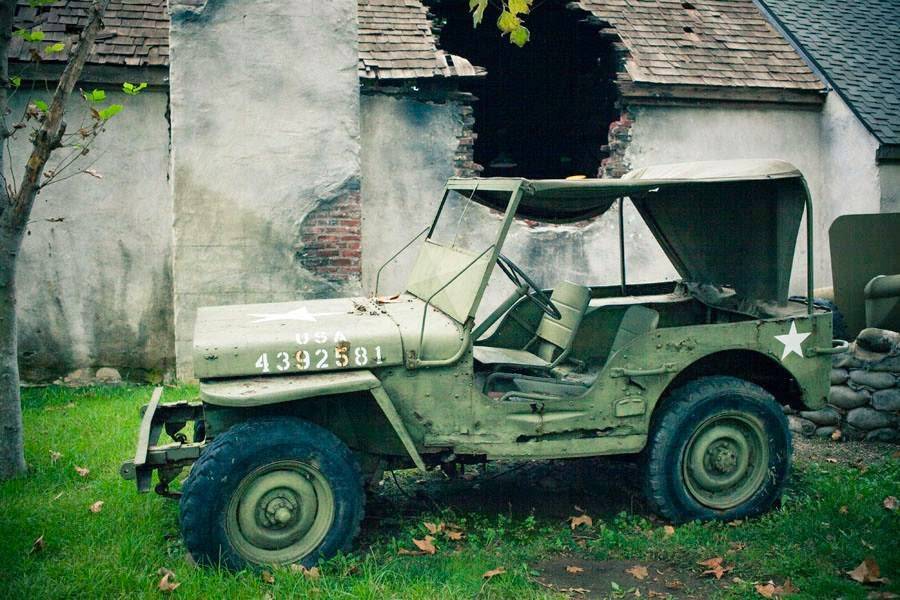 94th Aero Squadron Restaurant | restaurant | 16320 Raymer St, Van Nuys, CA 91406, USA | 8189947437 OR +1 818-994-7437