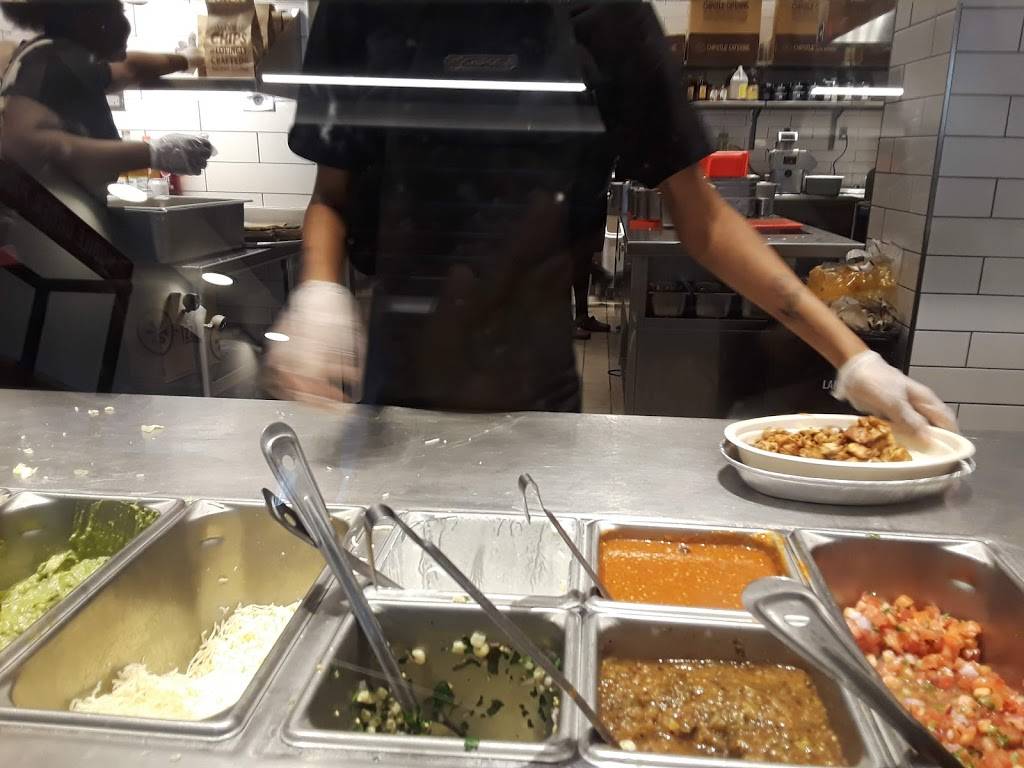 Chipotle Mexican Grill | restaurant | 474 Fulton St, Brooklyn, NY 11201, USA | 7188520617 OR +1 718-852-0617