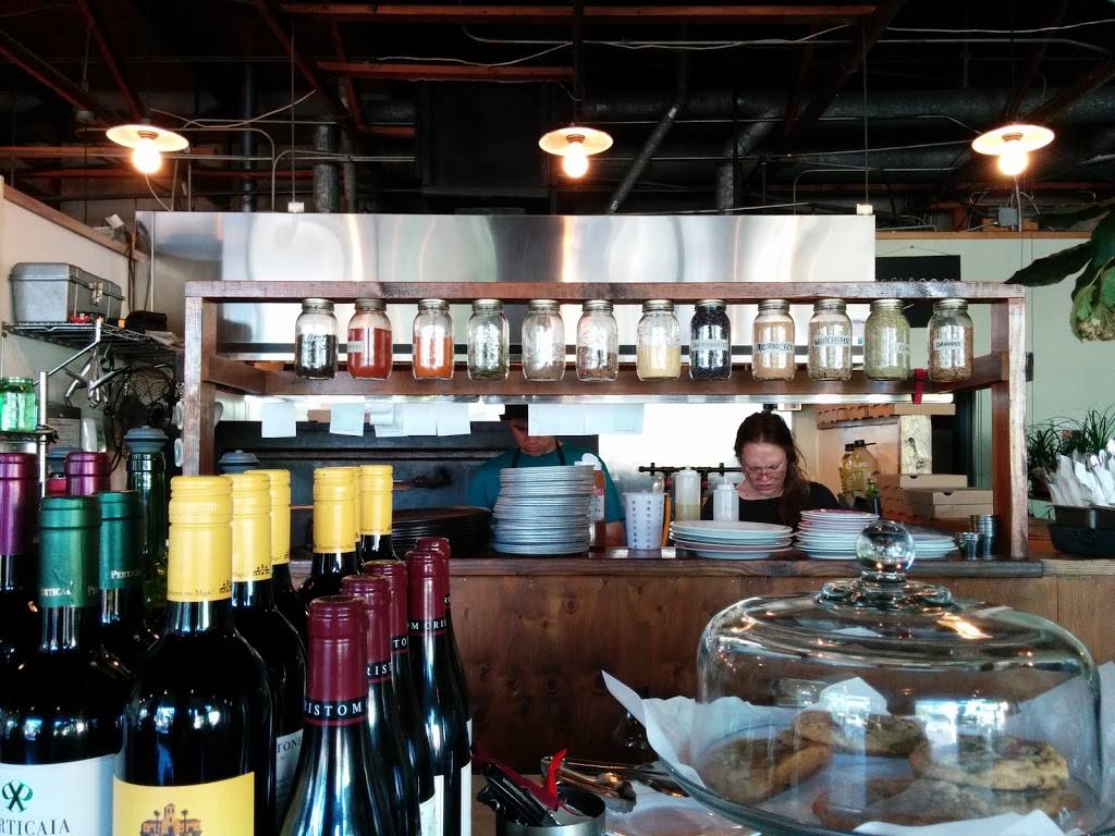 Dove Vivi | restaurant | 2727 NE Glisan St, Portland, OR 97232, USA | 5032394444 OR +1 503-239-4444