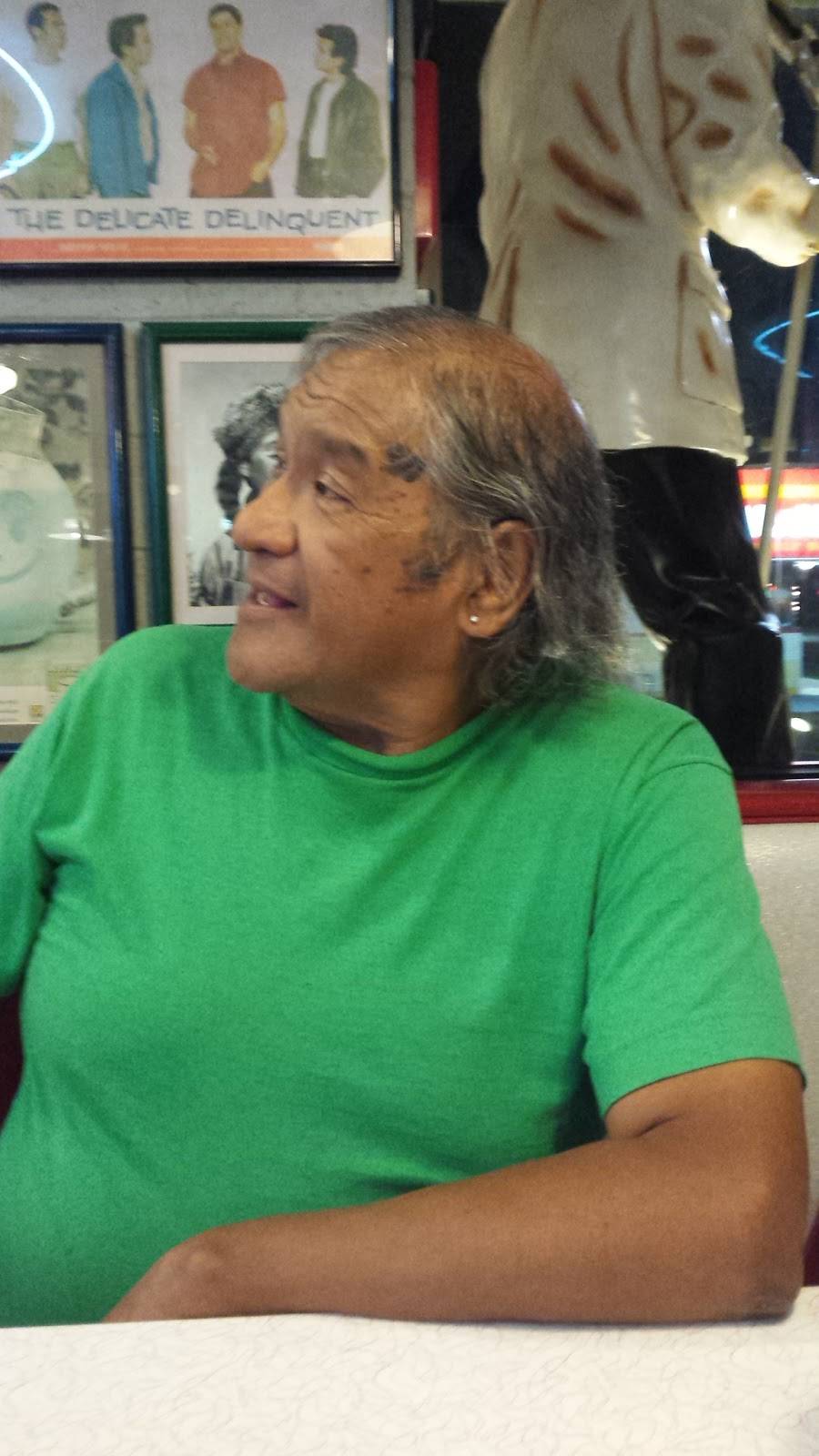 Spangles | restaurant | 3505 E Harry St, Wichita, KS 67218, USA | 3166876653 OR +1 316-687-6653