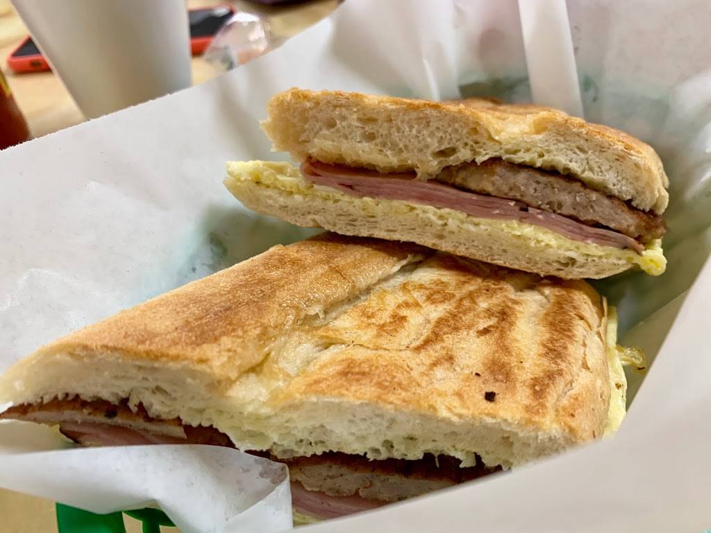 La Bamba Restaurant | restaurant | 4815 W Laurel St, Tampa, FL 33607, USA | 8132872575 OR +1 813-287-2575