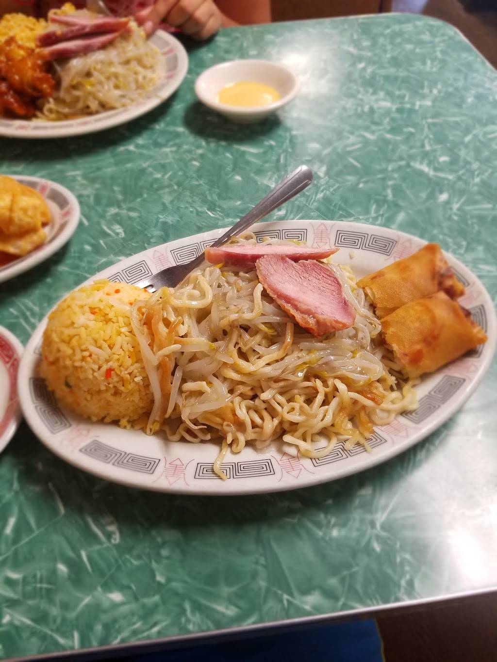 Chos Kitchen | restaurant | 2030 E Front St, Selma, CA 93662, USA | 5598962437 OR +1 559-896-2437