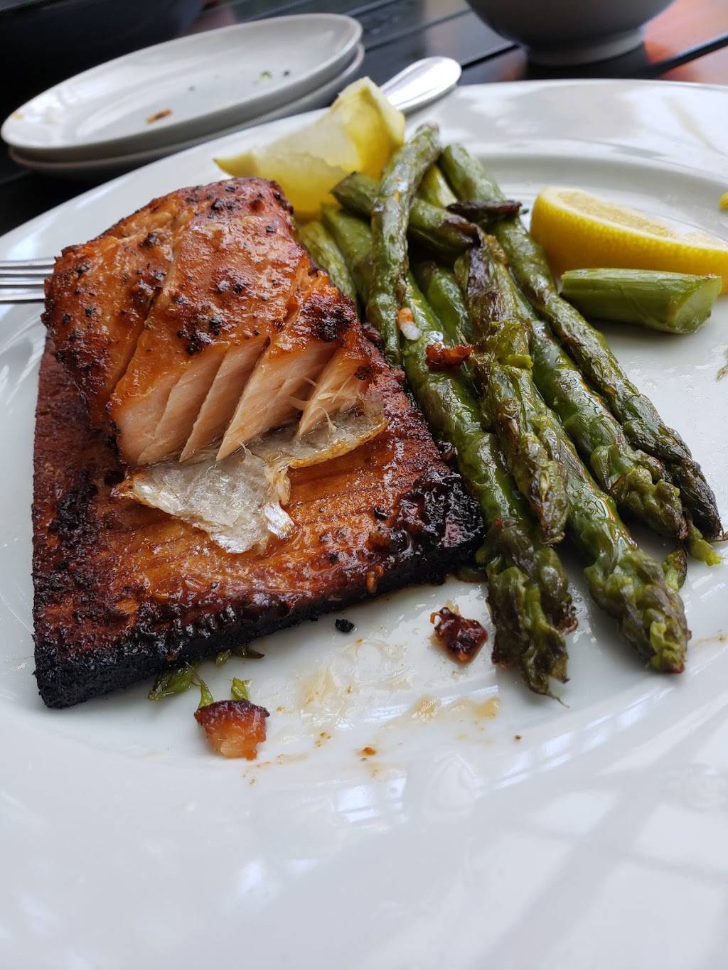 Devlins | restaurant | 332 Washington St, Brighton, MA 02135, USA | 6177798822 OR +1 617-779-8822