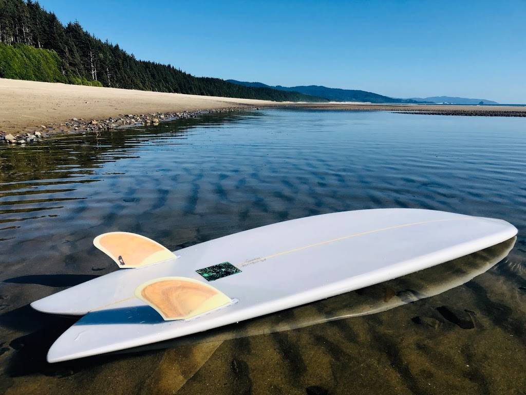 Up North Surf club | restaurant | 1229 N Killingsworth St, Portland, OR 97217, USA | 5038068940 OR +1 503-806-8940