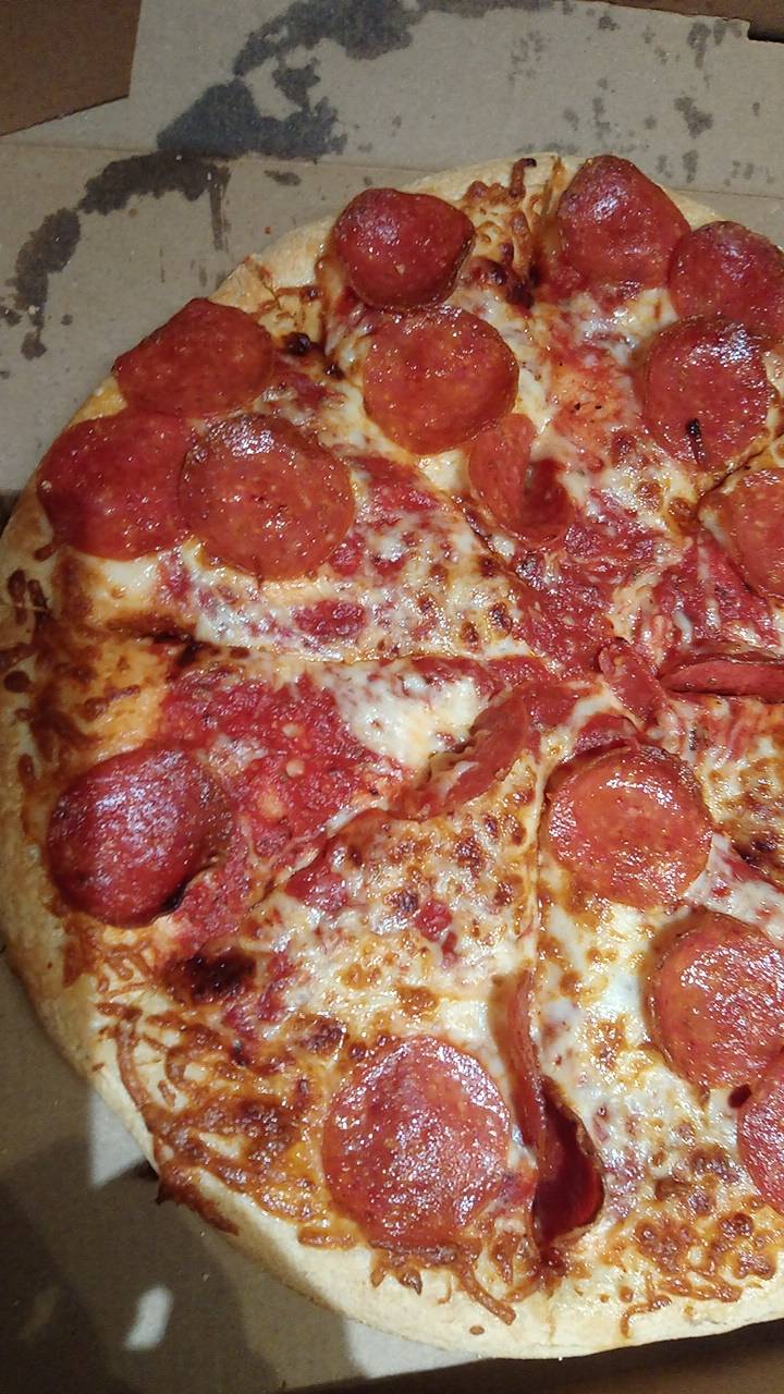 Little Caesars Pizza | meal takeaway | 2550 Hurontario St, Mississauga, ON L5B 1N5, Canada | 9052768300 OR +1 905-276-8300