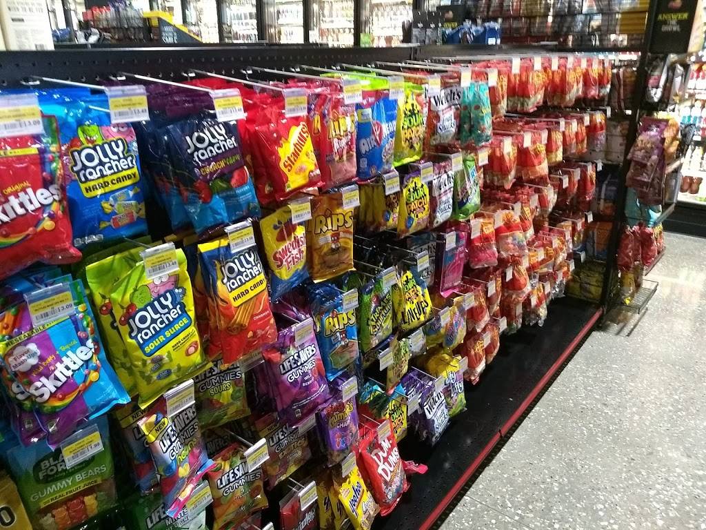 Ozark Mountain Grill | restaurant | 898 W Monroe Ave, Lowell, AR 72745, USA | 4794199424 OR +1 479-419-9424