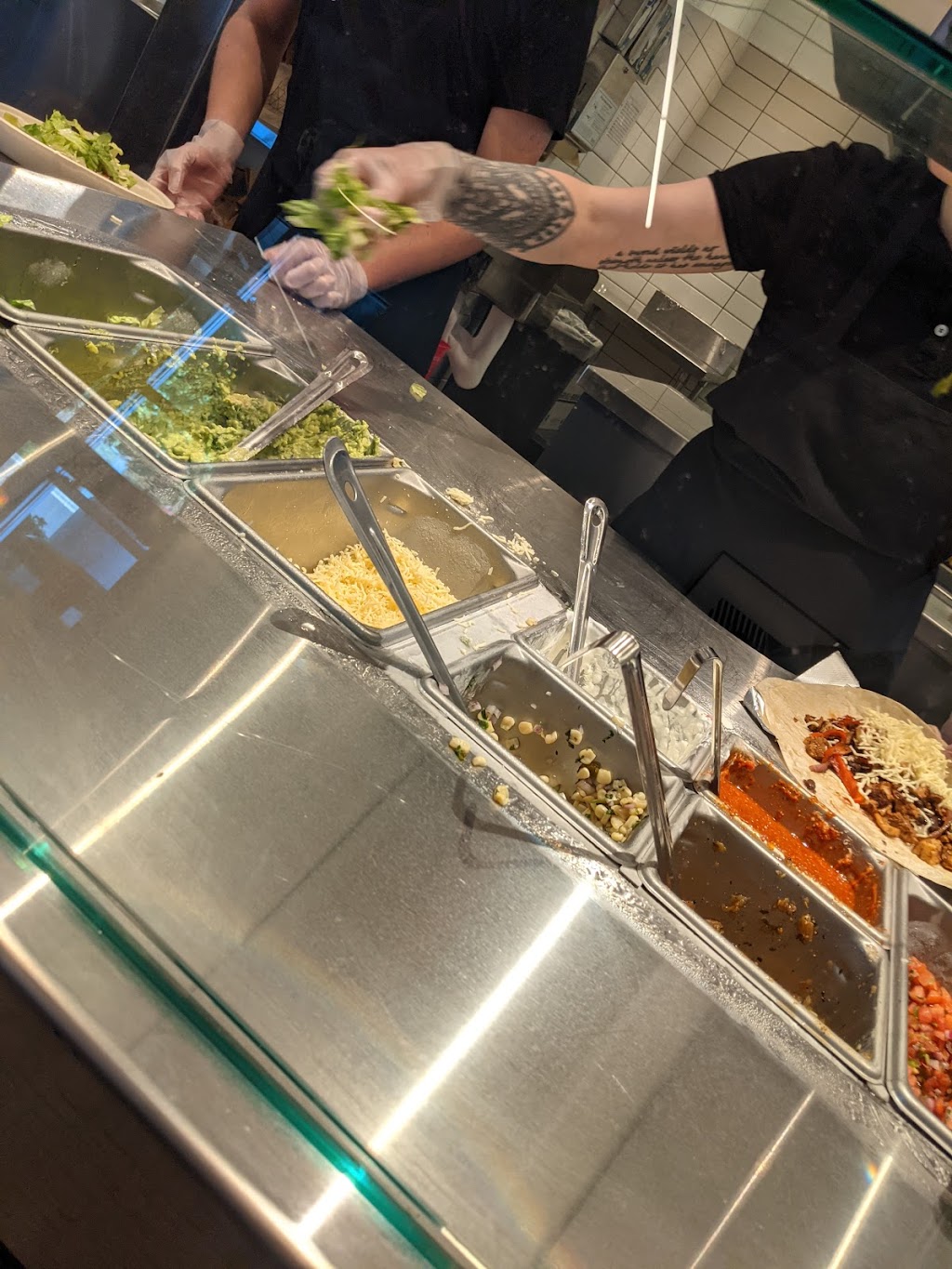 Chipotle Mexican Grill | restaurant | 3105 E Portland Rd, Newberg, OR 97132, USA | 5034769009 OR +1 503-476-9009