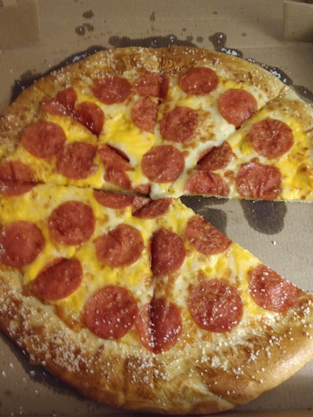 Little Caesars Pizza | meal delivery | 1108 E 10th St, Sioux Falls, SD 57103, USA | 6053351010 OR +1 605-335-1010