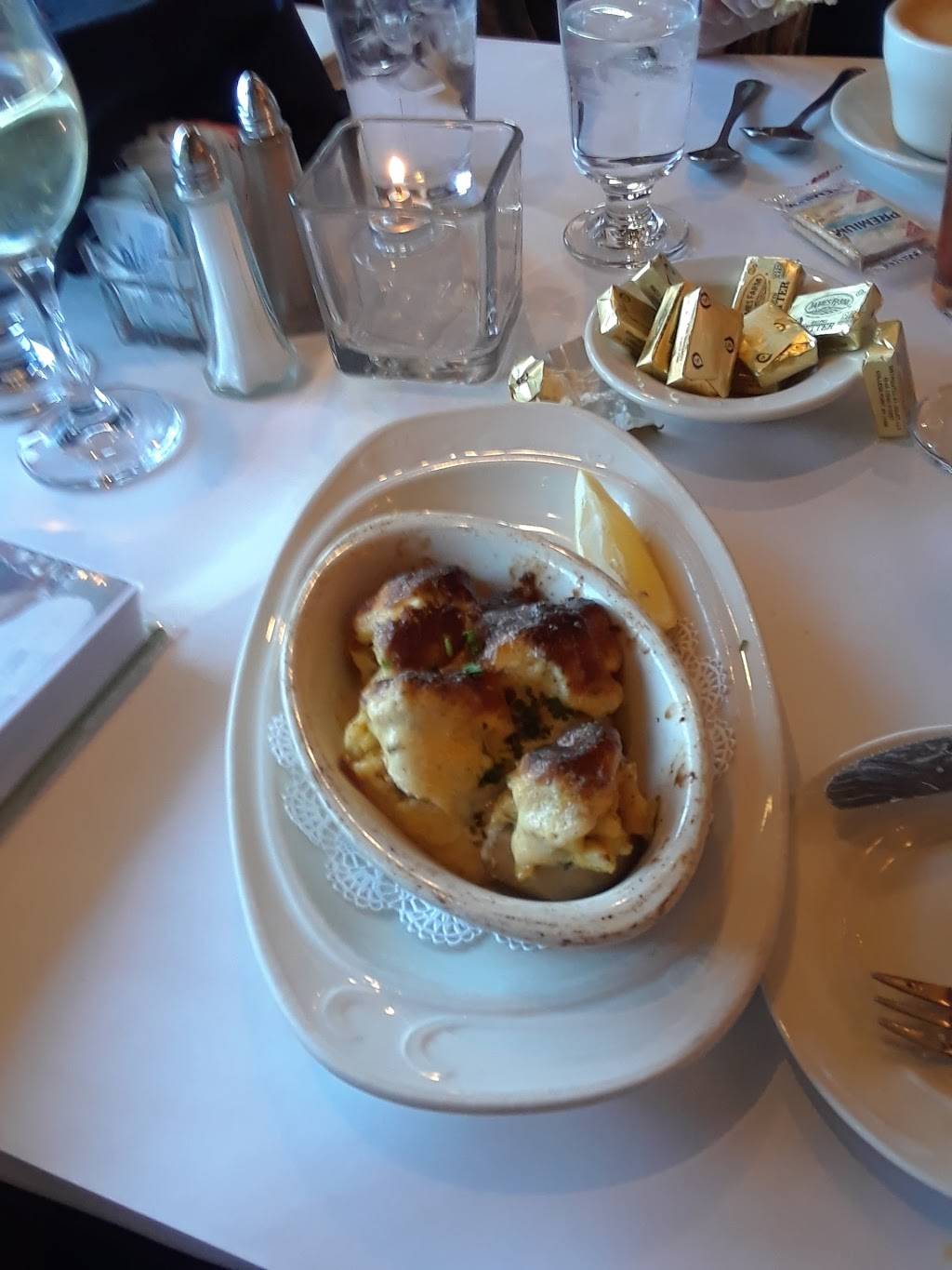 Bowman Restaurant | restaurant | 9306 Harford Rd, Parkville, MD 21234, USA | 4106658600 OR +1 410-665-8600