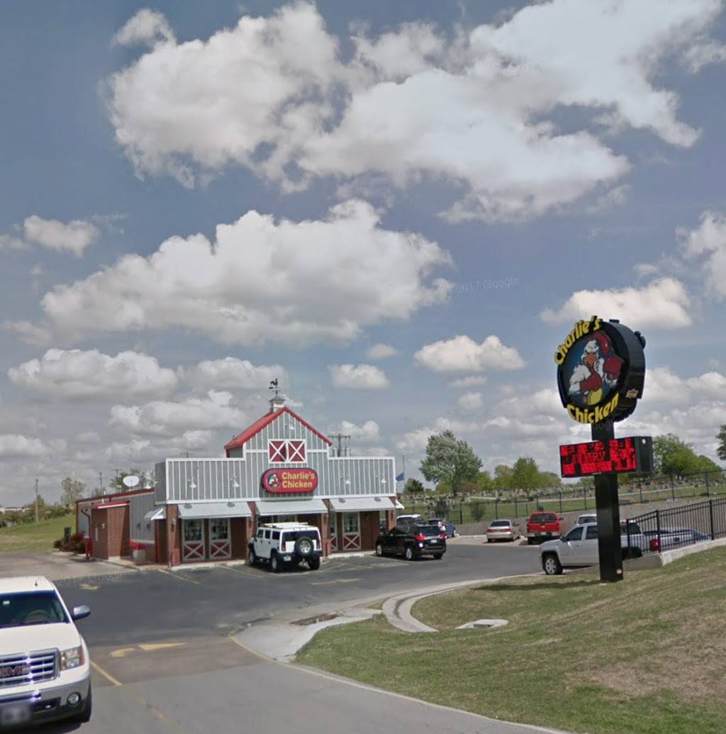 Charlies Chicken of Owasso | restaurant | 11651 E 76th St N, Owasso, OK 74055, USA | 9186098200 OR +1 918-609-8200