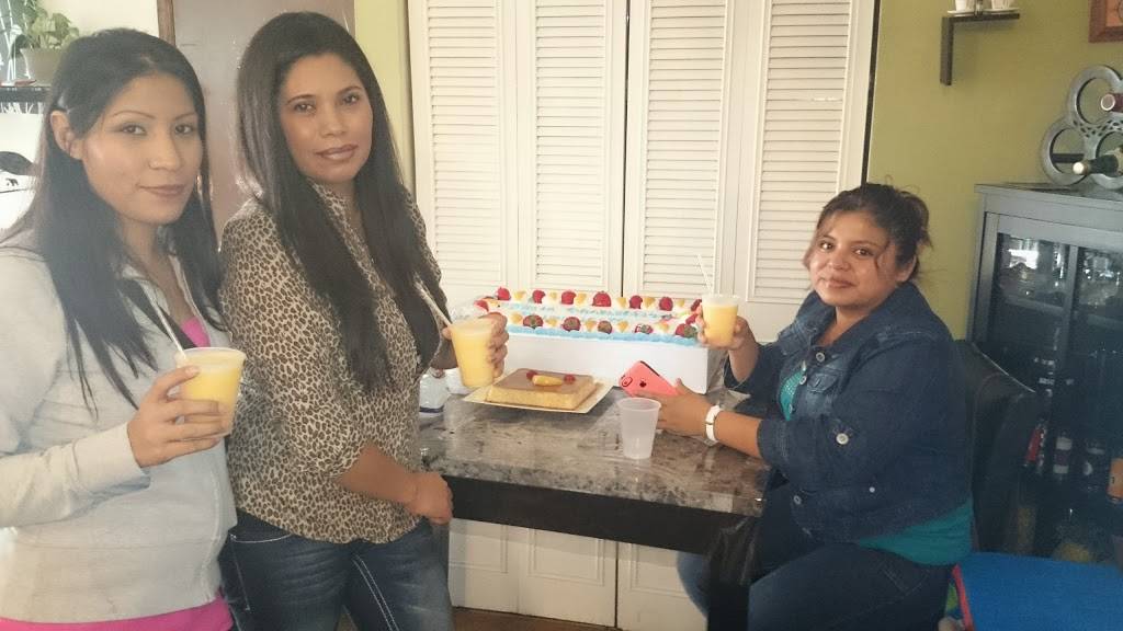 Pizza Hut | restaurant | 1438 Northport Dr, Madison, WI 53704, USA | 6082449099 OR +1 608-244-9099