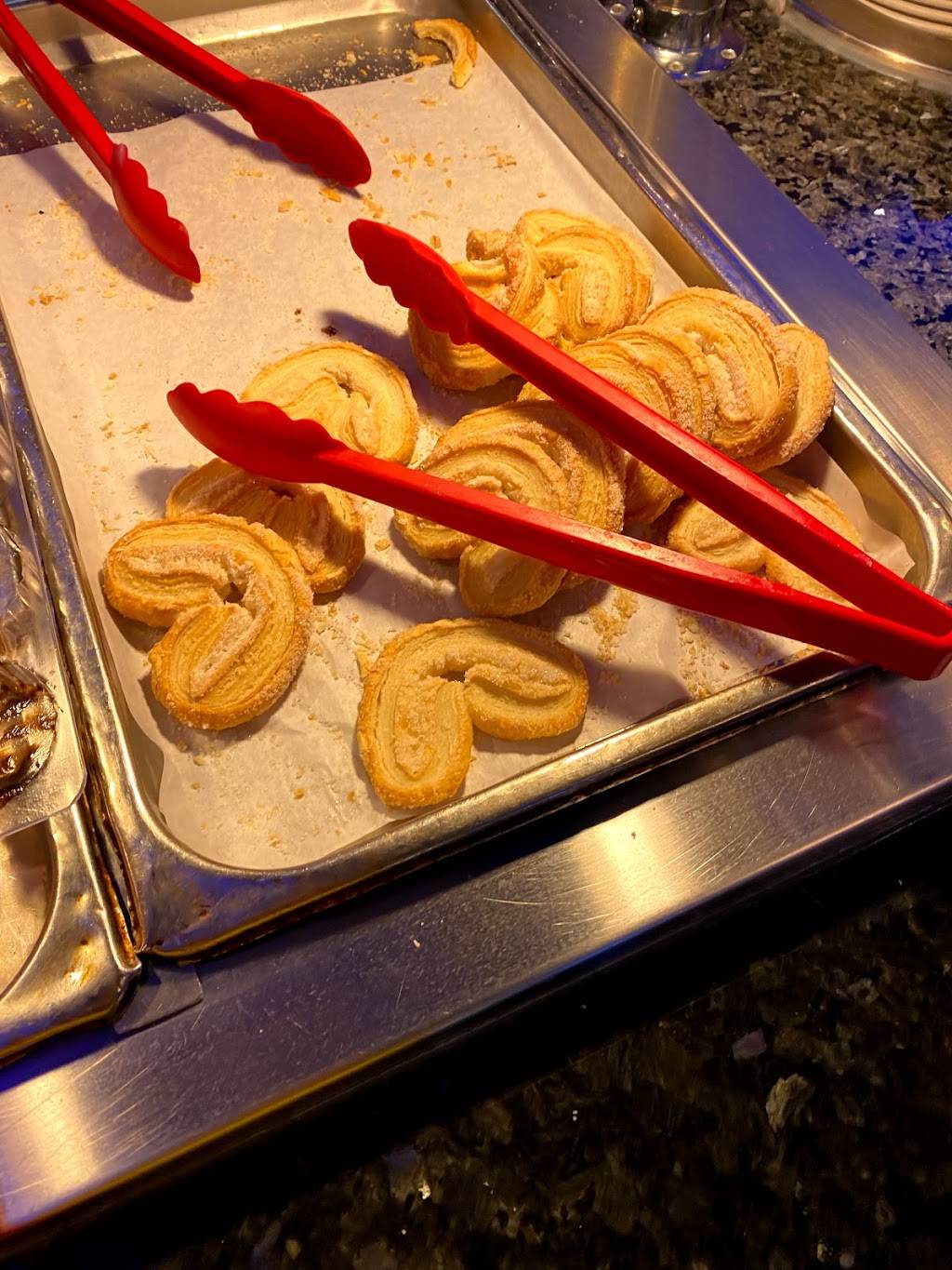 Royal Grill & Supreme Buffet | restaurant | 2641 Maple Point Dr, Lafayette, IN 47905, USA | 7654460888 OR +1 765-446-0888