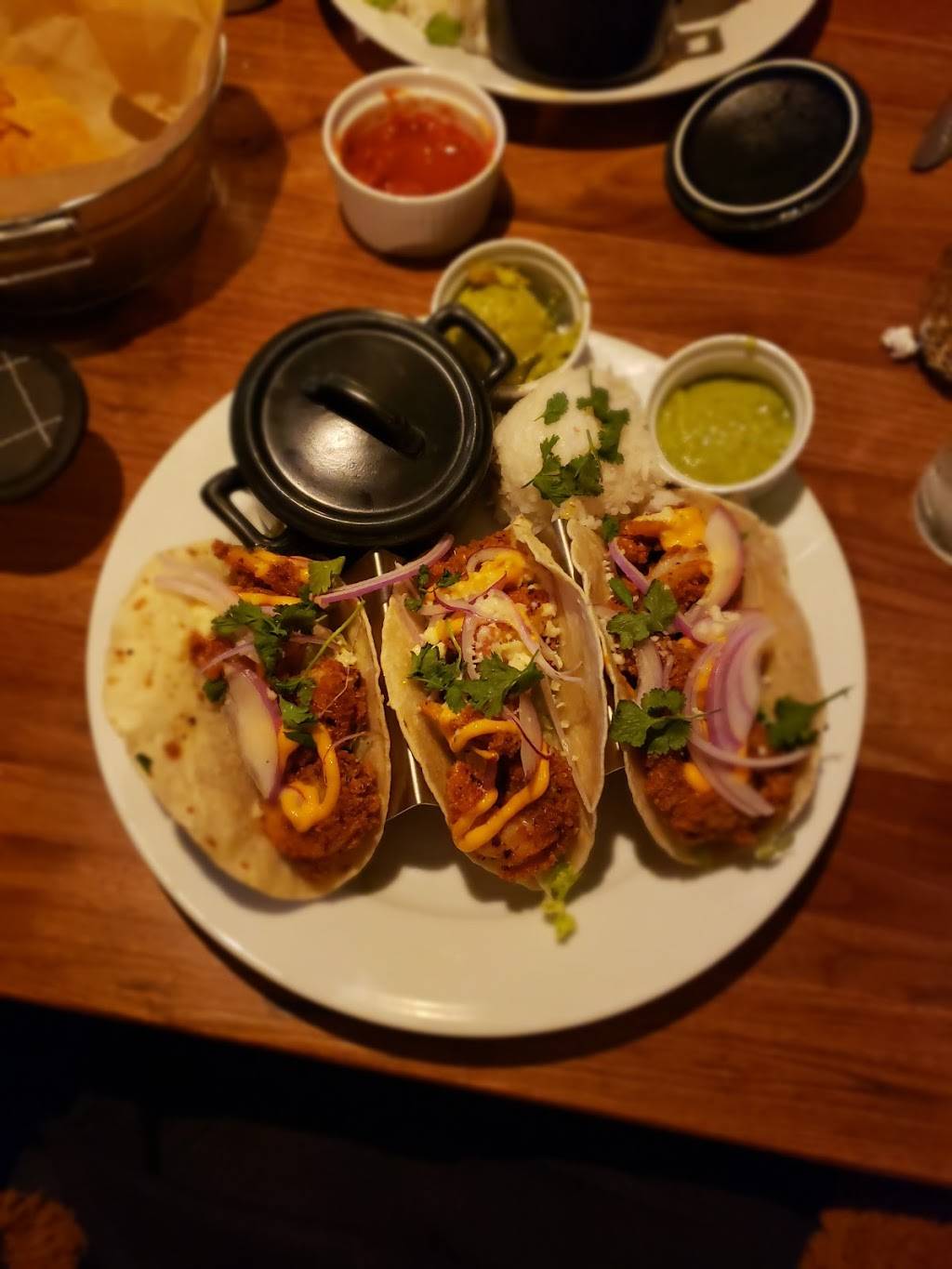 GuacAmigos | restaurant | 2607 Pacific Coast Hwy, Newport Beach, CA 92663, USA | 9496501818 OR +1 949-650-1818