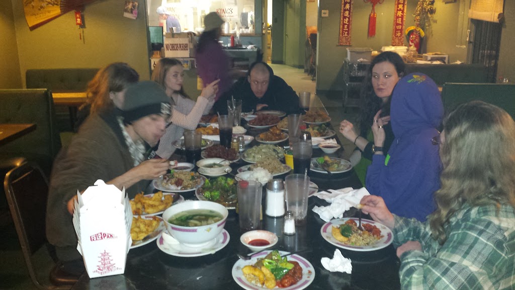 Kings Chinese Cuisine | restaurant | 311 Redwood Hwy, Cave Junction, OR 97523, USA | 5415923553 OR +1 541-592-3553