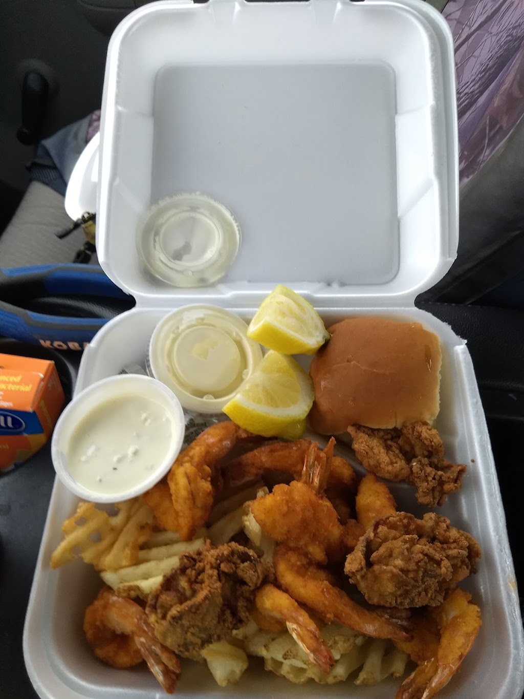 Red Boat Seafood | restaurant | 4201 Leopard St, Corpus Christi, TX 78408, USA | 3617040583 OR +1 361-704-0583