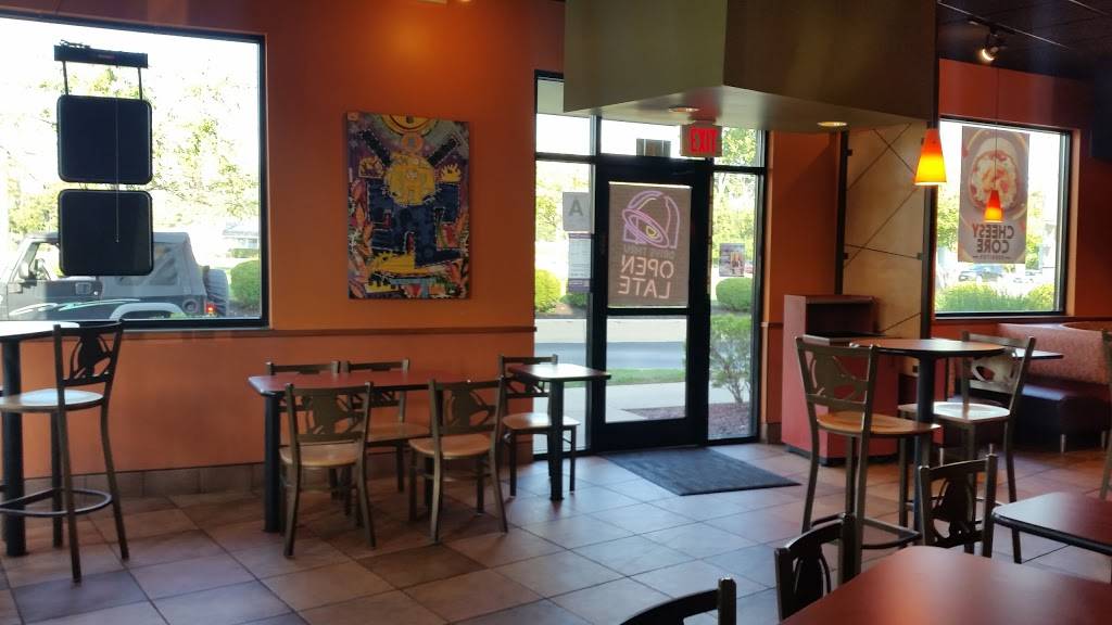 Taco Bell | meal takeaway | 3520 Bardstown Rd, Louisville, KY 40218, USA | 5024791582 OR +1 502-479-1582