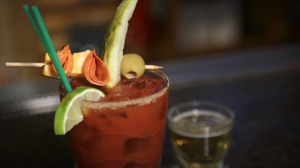 Ole Piper Family Restaurant & Sports Bar | night club | 16604 Cedar Ave, Rosemount, MN 55068, USA | 9524327111 OR +1 952-432-7111