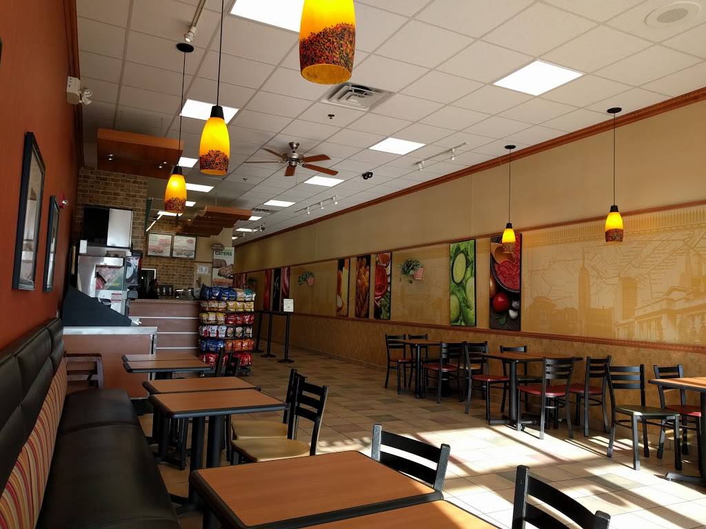 Subway Restaurants | restaurant | 2920 Roberts Ave #1040, Philadelphia, PA 19129, USA | 2152211021 OR +1 215-221-1021