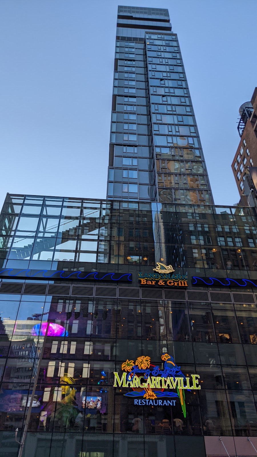 Margaritaville - Times Square | restaurant | 560 7th Ave, New York, NY 10018, USA | 3322424828 OR +1 332-242-4828