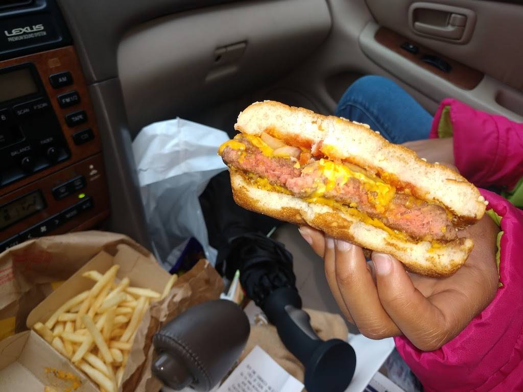 McDonalds | cafe | 3501 S La Cienega Blvd, Los Angeles, CA 90016, USA | 3108459674 OR +1 310-845-9674