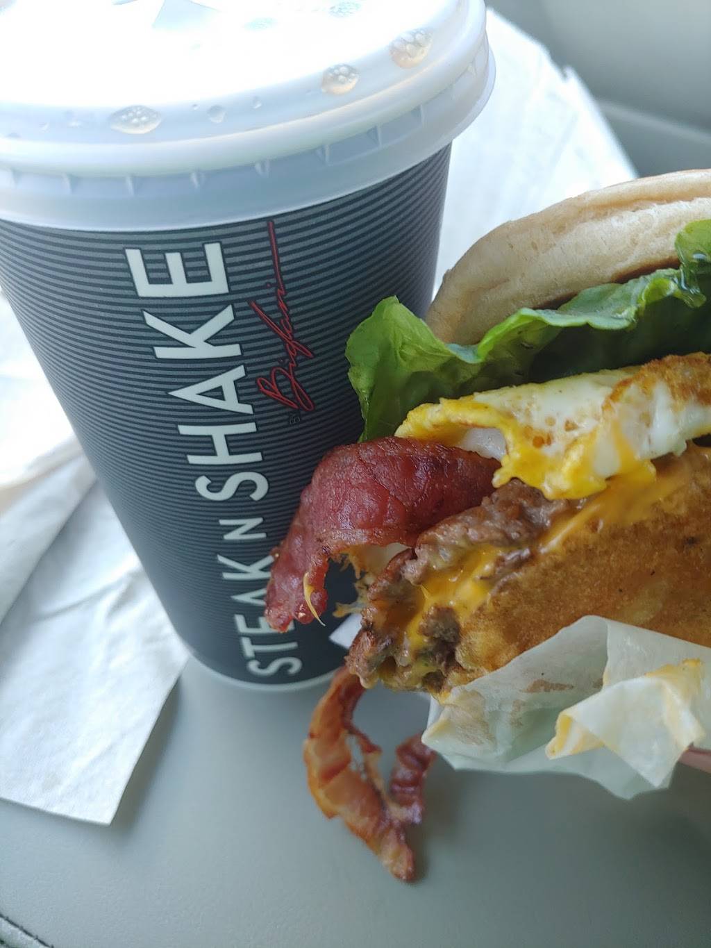 Steak n Shake | restaurant | 45440 Pechanga Pkwy, Temecula, CA 92592, USA | 9517703652 OR +1 951-770-3652