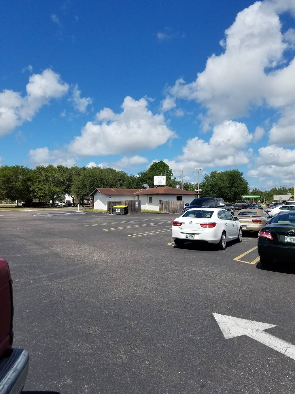 Luigis Pizza By Regis | restaurant | 12309 Sago Ave, Jacksonville, FL 32218, USA | 9047144300 OR +1 904-714-4300