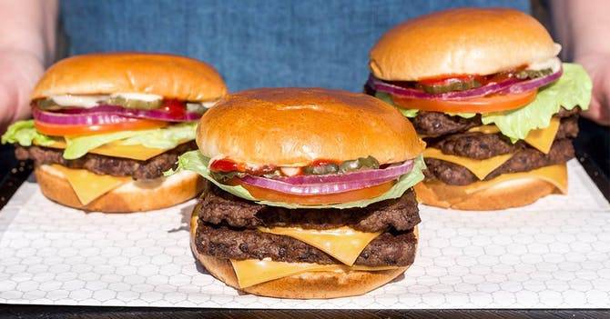 Wendys | restaurant | 10 Possum Park Rd, Newark, DE 19711, USA | 3023685464 OR +1 302-368-5464