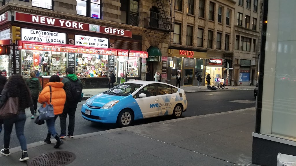 Pronto Pizza & Empanadas | restaurant | 3 Maiden Ln, New York, NY 10038, USA | 2122336200 OR +1 212-233-6200