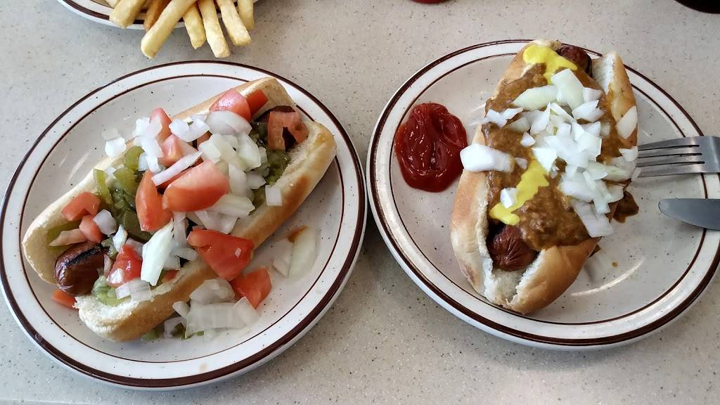 Leos Coney Island | restaurant | 1852 E Big Beaver Rd, Troy, MI 48083, USA | 2486800180 OR +1 248-680-0180