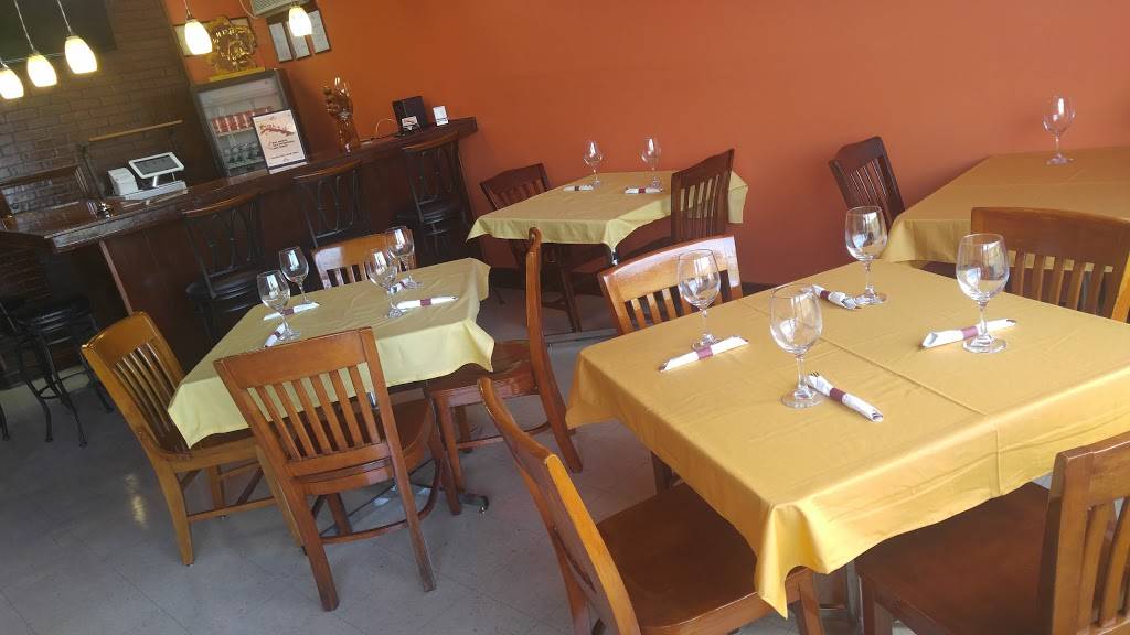 Cuba And More | restaurant | 5700 Outer Loop, Louisville, KY 40219, USA | 5022901672 OR +1 502-290-1672