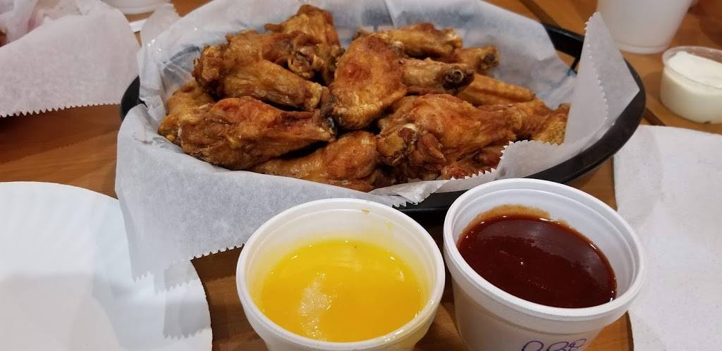 Wing Alley | restaurant | 2215 E Irlo Bronson Memorial Hwy, Kissimmee, FL 34744, USA | 4073489464 OR +1 407-348-9464