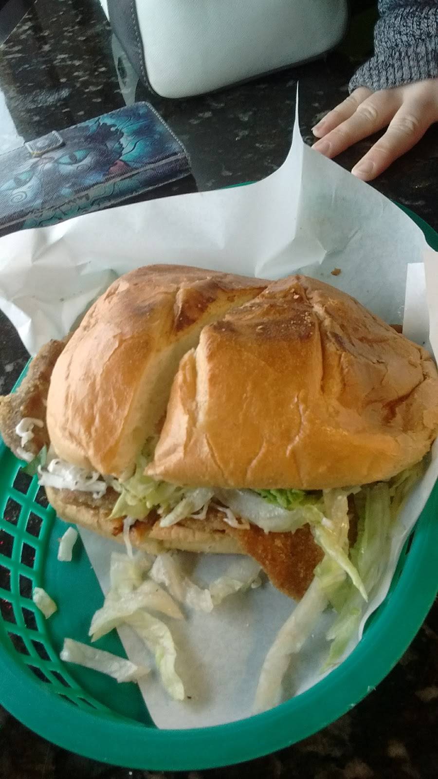 Cilantro Taco Grill | restaurant | 677 N York St, Elmhurst, IL 60126, USA | 6303594864 OR +1 630-359-4864