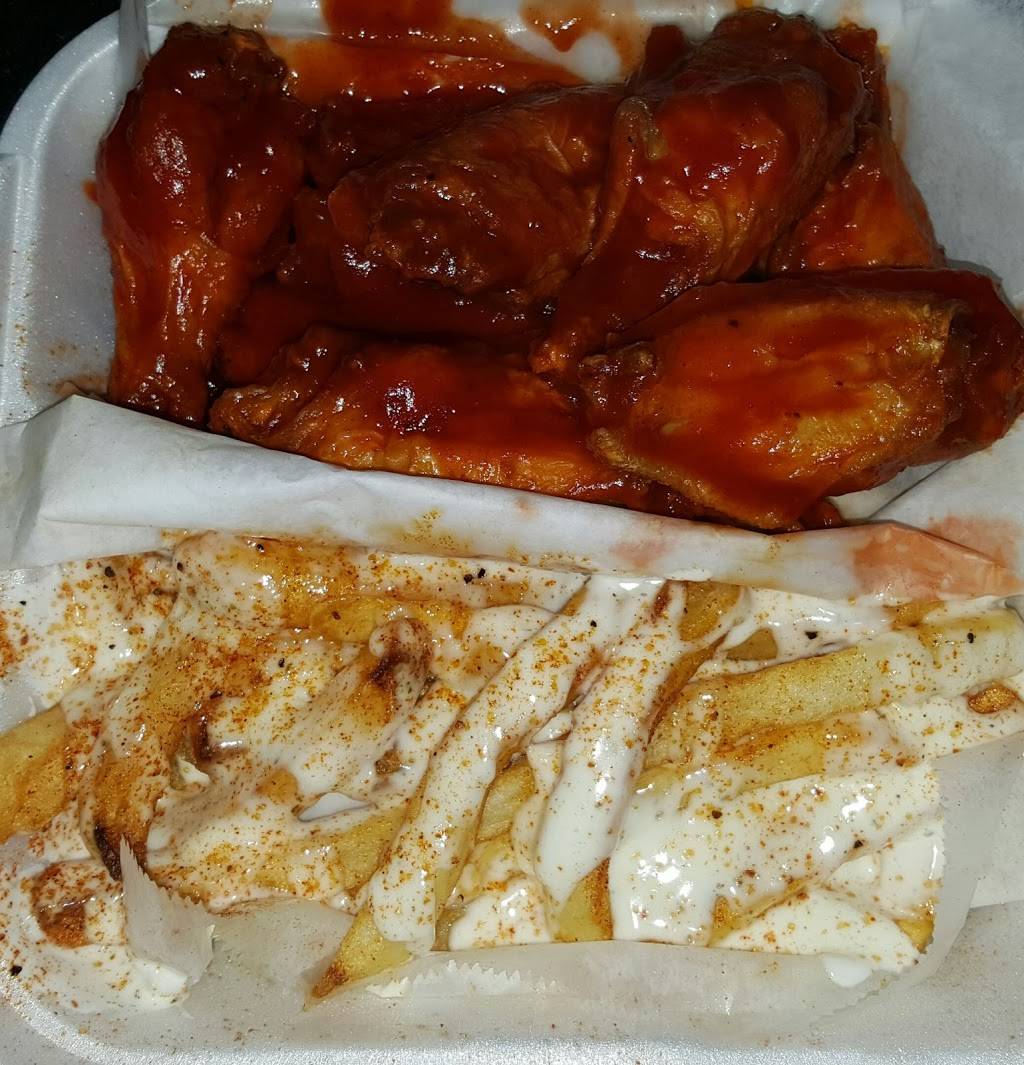 Wing Snack Express | restaurant | 3570 Holiday Dr #1, New Orleans, LA 70114, USA | 5043666225 OR +1 504-366-6225
