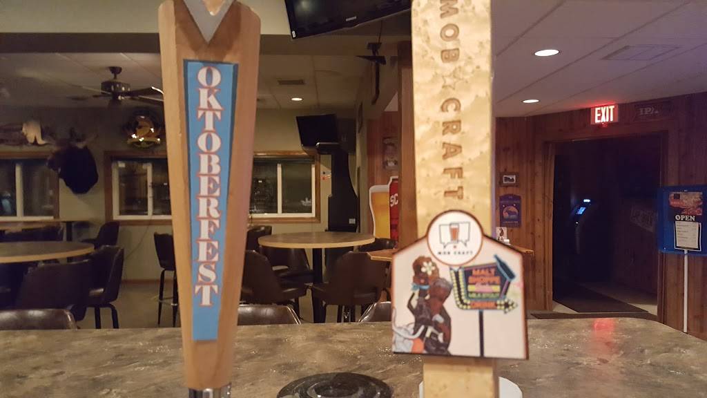 Remis Thirsty Moose | restaurant | 9423, N3135 Co Rd V, Poynette, WI 53955, USA | 6086354311 OR +1 608-635-4311