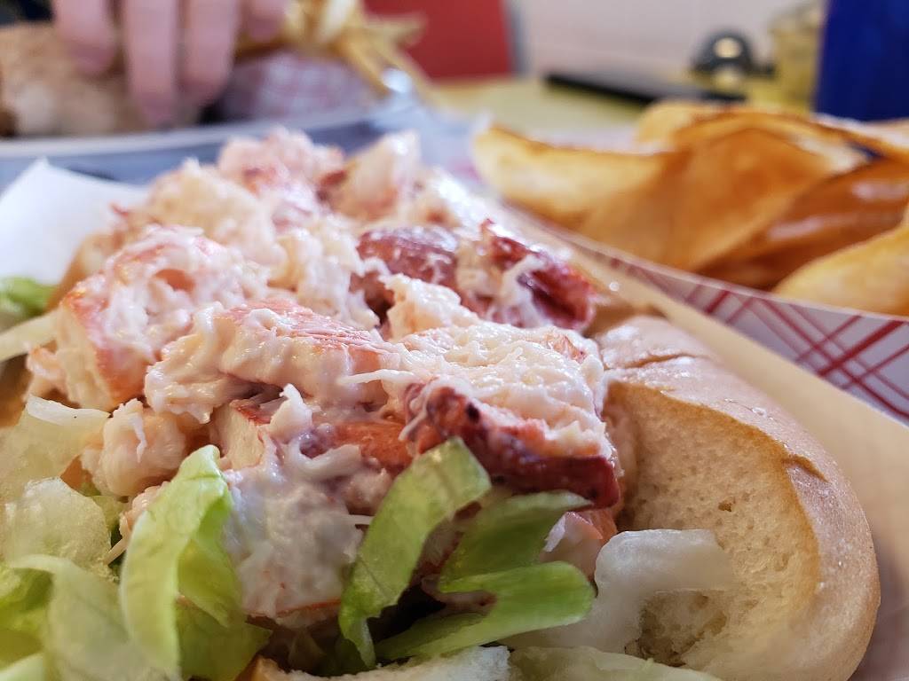 Nickys Cruisin Diner | restaurant | 957 Union St, Bangor, ME 04401, USA | 2079423430 OR +1 207-942-3430