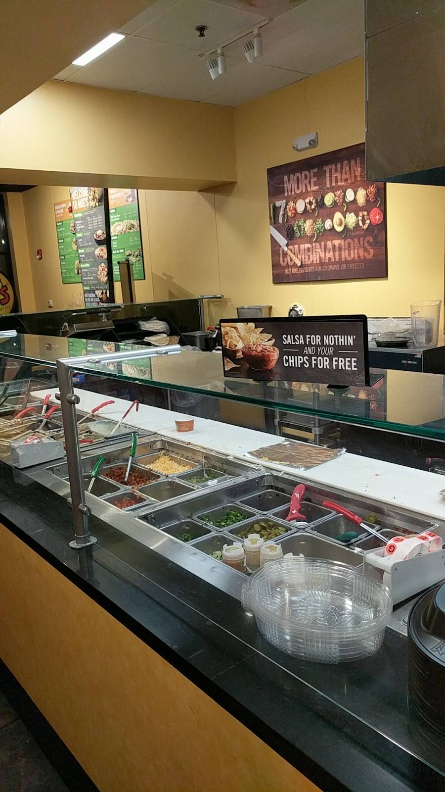 Moes Southwest Grill | restaurant | 10429 Olive Blvd, Creve Coeur, MO 63141, USA | 3147316637 OR +1 314-731-6637