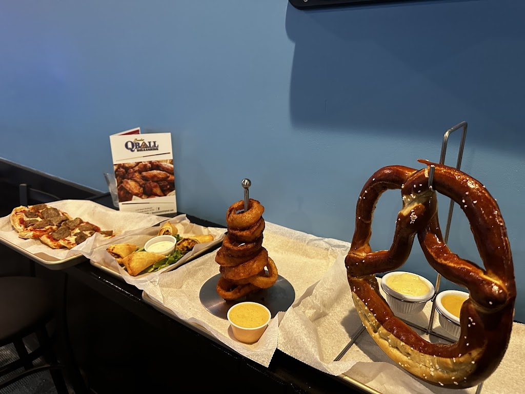 Qball Beaches | restaurant | 1226 Beach Blvd, Jacksonville Beach, FL 32250, USA | 9048535074 OR +1 904-853-5074