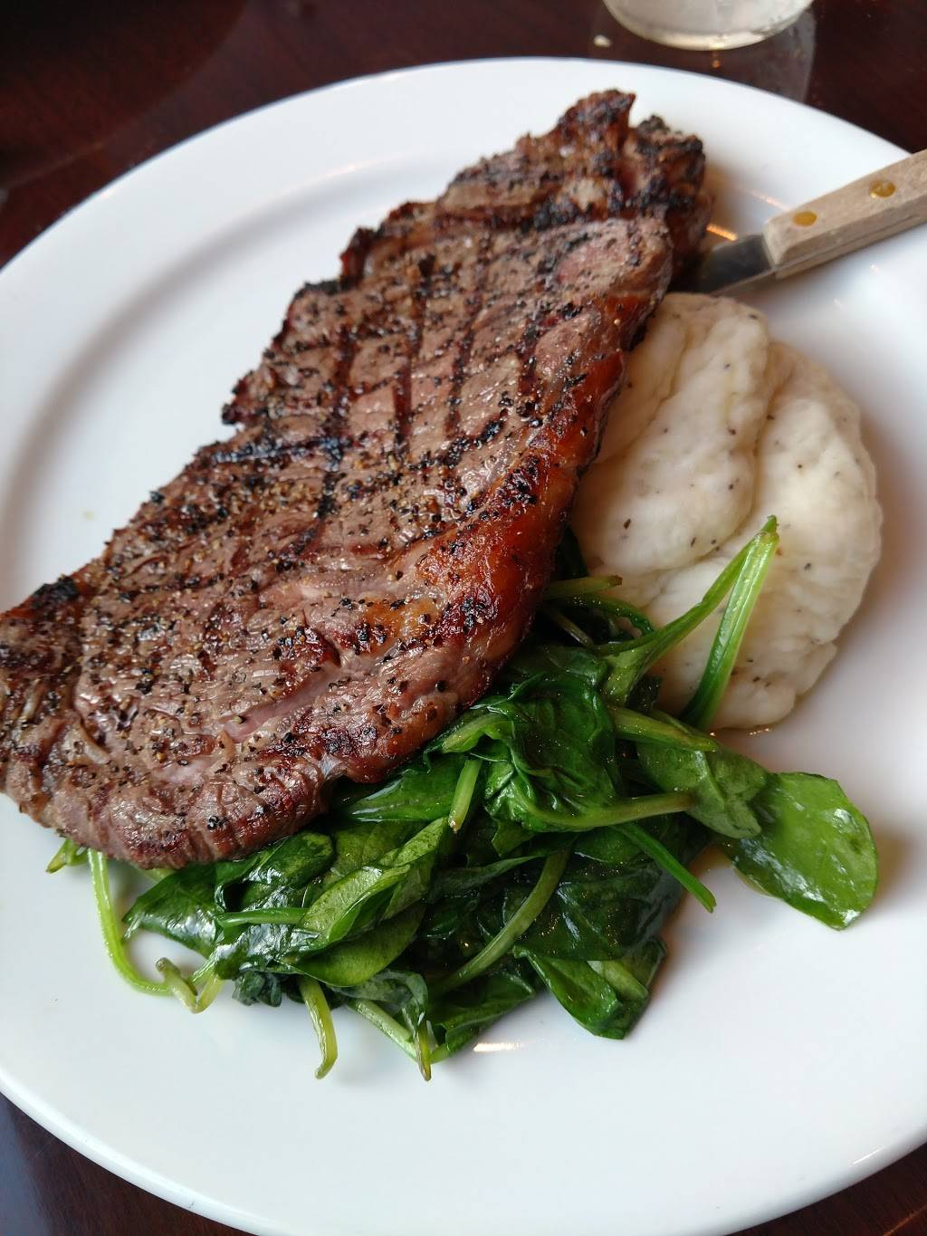 Corner Kitchen | restaurant | 101 S Main St, Blackstone, VA 23824, USA | 4342980001 OR +1 434-298-0001