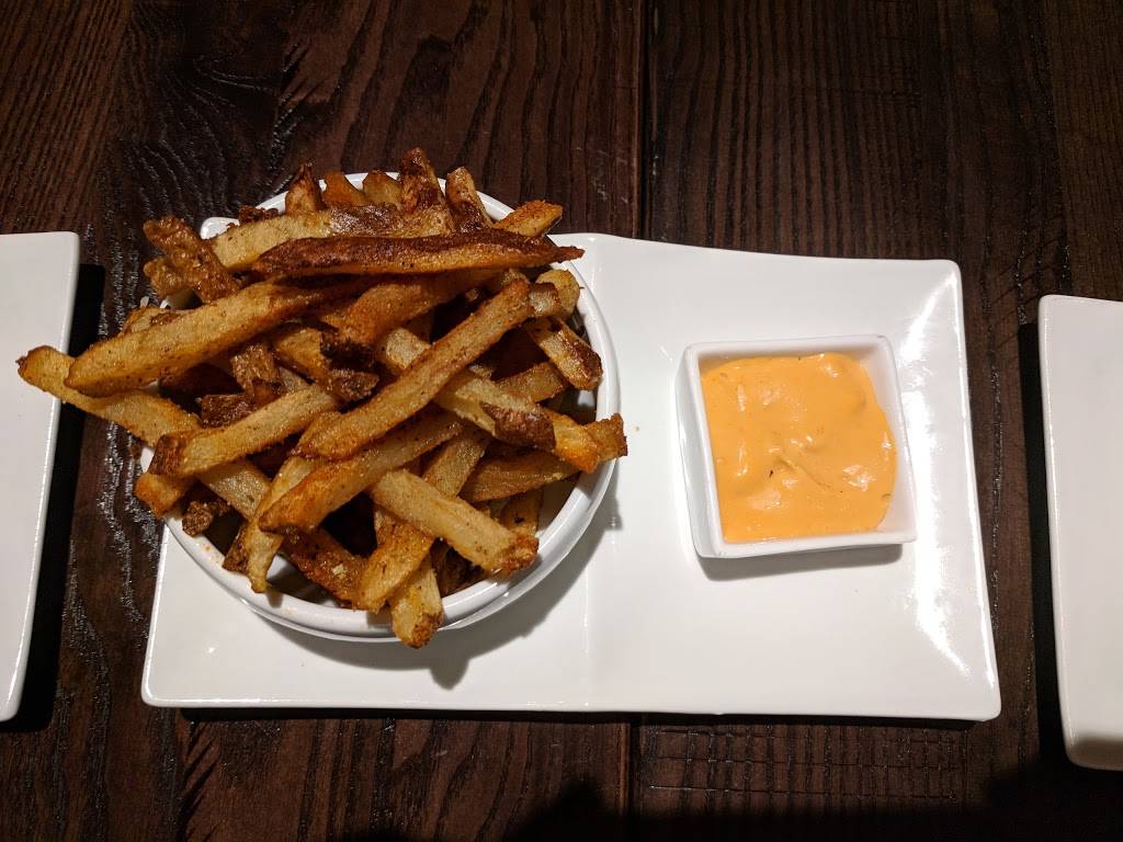 The Hounds Tale | restaurant | 515 Prince George St, Williamsburg, VA 23185, USA | 7572216678 OR +1 757-221-6678