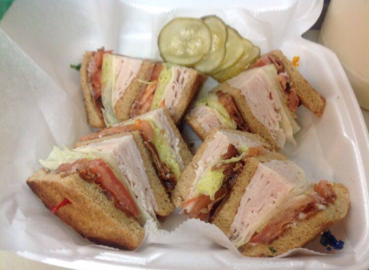 Big Joes Sandwich Shop | restaurant | 416 Wanamaker Ave, Essington, PA 19029, USA | 6105212444 OR +1 610-521-2444