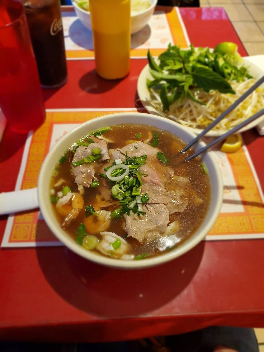 Saigon Garden | restaurant | 614 Conover Blvd W, Conover, NC 28613, USA | 8284653663 OR +1 828-465-3663