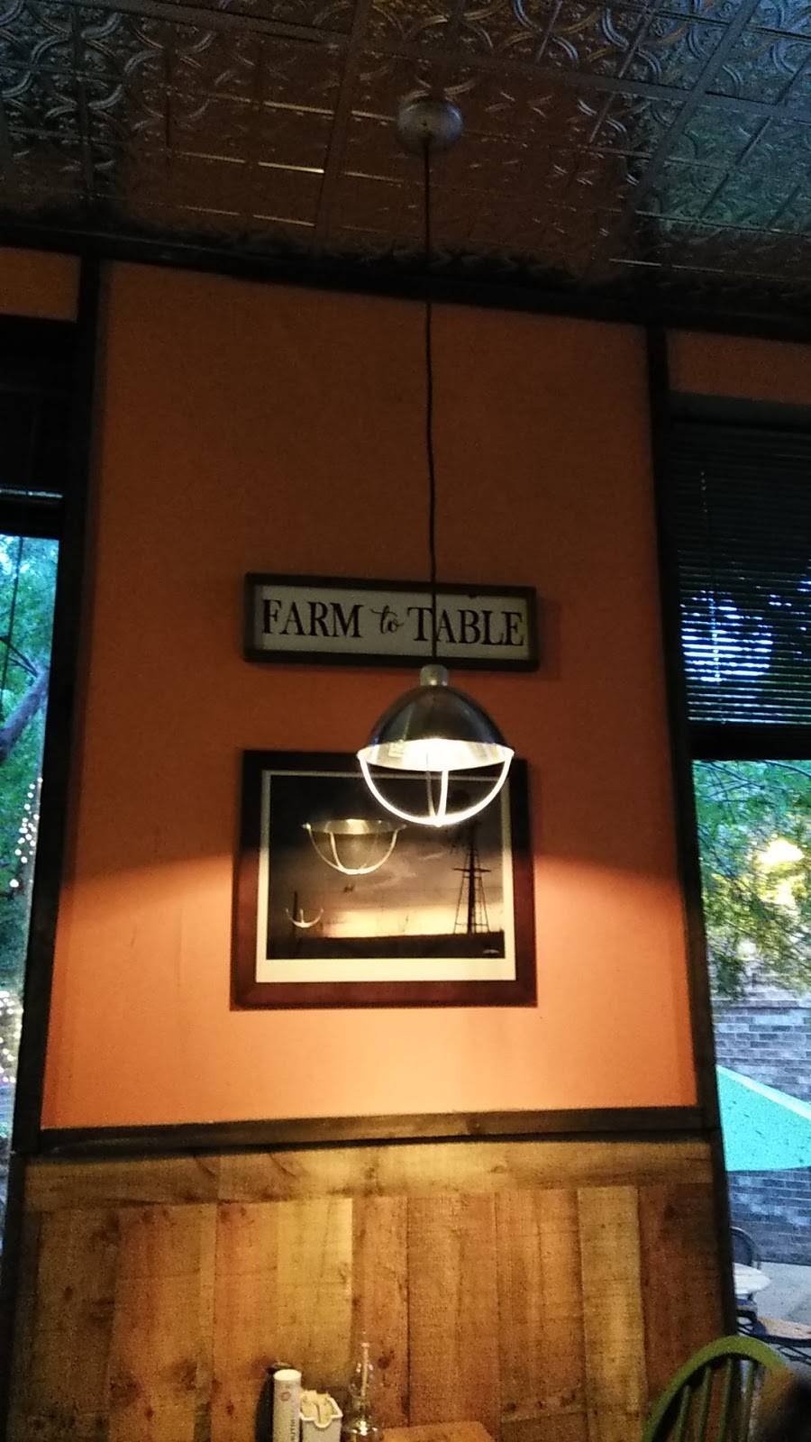 Windmill Cafe And Taphouse | restaurant | 11401 N 56th St #22, Temple Terrace, FL 33617, USA | 8139806900 OR +1 813-980-6900