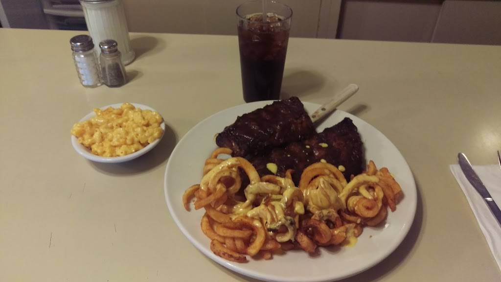 Mullers Port Jervis Diner | restaurant | 41 E Main St, Port Jervis, NY 12771, USA | 8458567978 OR +1 845-856-7978